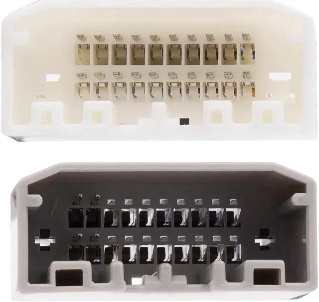 Alt view image 2 of 4 - Axxess AXABH-CH3 Amp Bypass Harness for select Chrysler 2013-2018