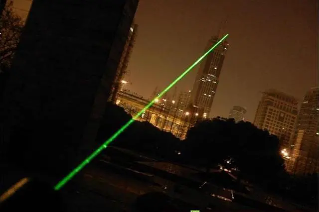 Alt view image 7 of 7 - Laser 301 High Power 200mW 532nm Laser Pointer Flashlight Green Laser Light Pen
