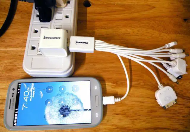 Alt view image 6 of 6 - iTEKIRO 5V 1A 5W Mini USB AC Wall Charger