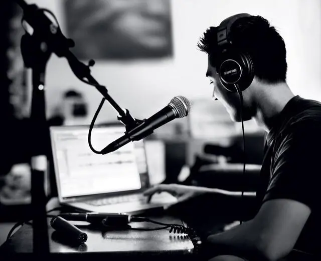 Alt view image 2 of 4 - Shure X2U Xlr To Usb Microphone Adapter Cable Adapter