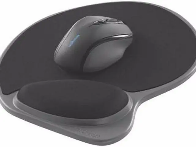Main image of BLACK MEMORY FOAM MOUSE REST - K62816USF