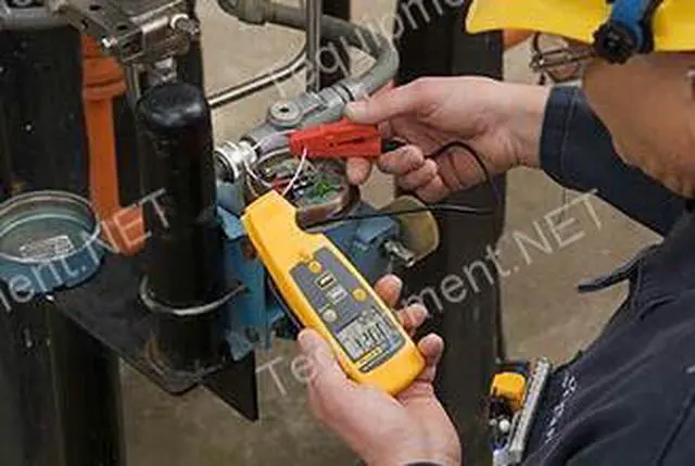 Alt view image 3 of 9 - Fluke 771 Milliamp Process Clamp Meter