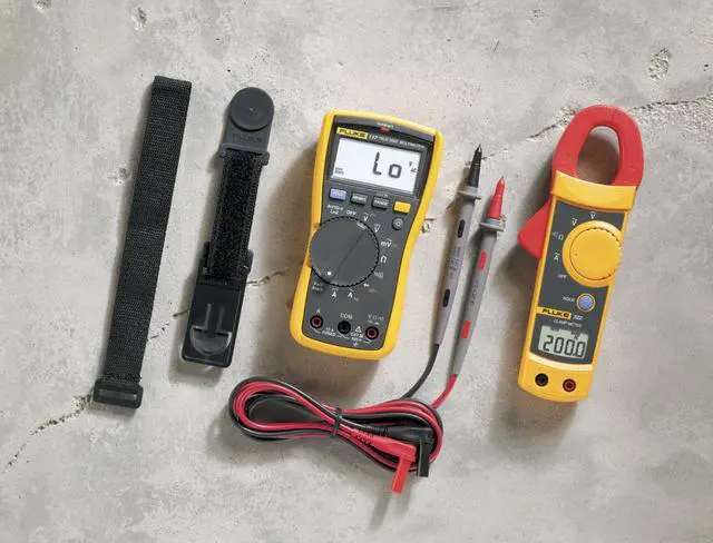 Alt view image 3 of 6 - Fluke - FLUKE-117/323 KIT - Fluke FLUKE-117/323 Electricians Multimeter Combo Kit; Includes: Fluke's 117 Electrician's