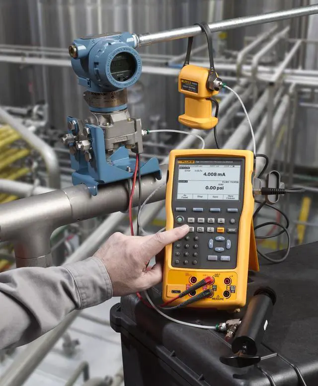 Alt view image 4 of 5 - Fluke 750P07 - Gage Pressure Module, 0 - 500 psi (0 - 35 BAR), (0 - 3500 KPA)