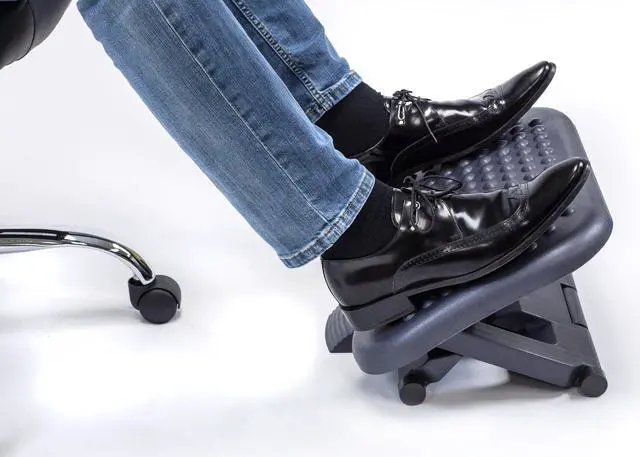 Alt view image 3 of 14 - Mount-It! Ergonomic Footrest - Adjustable Height & Angle