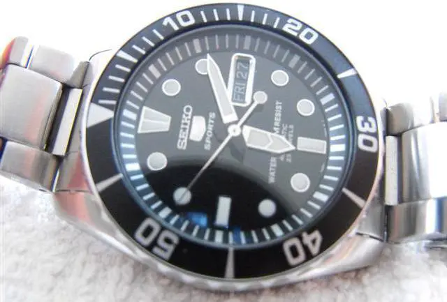 Alt view image 2 of 2 - INVICTA 8926OB Mens Pro Diver Coin Edge Automatic Movement Stainless Steel Watch