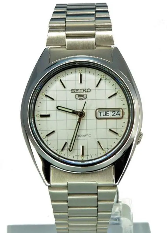 Alt view image 2 of 11 - Mans watch SEIKO 5 SNXF05K1