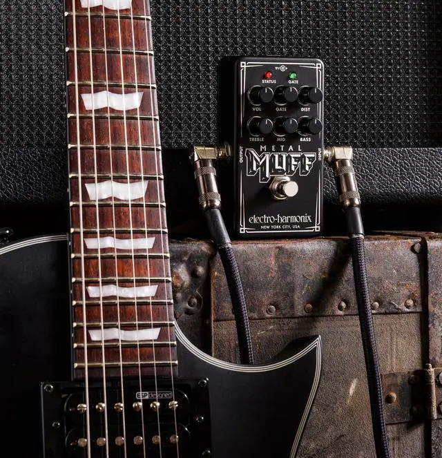 Alt view image 13 of 13 - Electro-Harmonix Nano Metal Muff Distortion Pedal with Noise Gate #NANOMETALMUFF