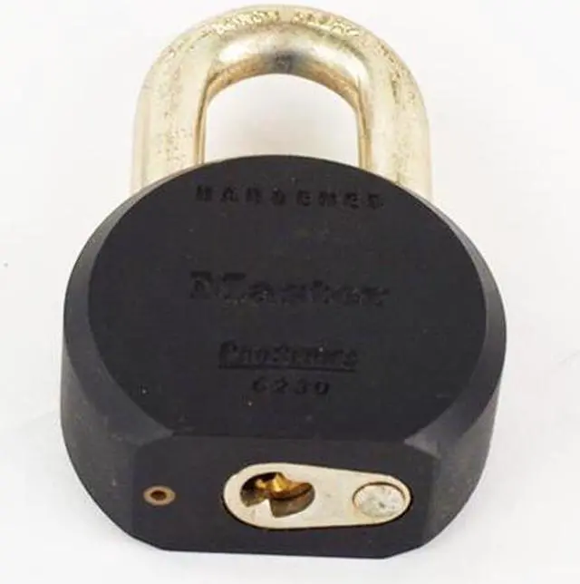Alt view image 3 of 3 - Master Lock 6230-B ProSeries Padlock KD 2-1/2" Body Extra Tough Boron Alloy Shackle With 5 Pin 6000 Keyway (Re-Keyable)