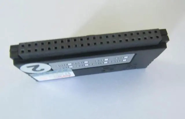 Alt view image 5 of 6 - KingSpec 16GB 16G 44PIN IDE MLC Disk On Module DOM Vertical+Socket