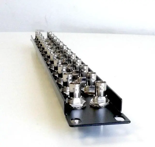 Alt view image 2 of 4 - Patch panel 24 port BNC 5-pack 19 inch 75 ohm female to female 1U PP-BNC/24