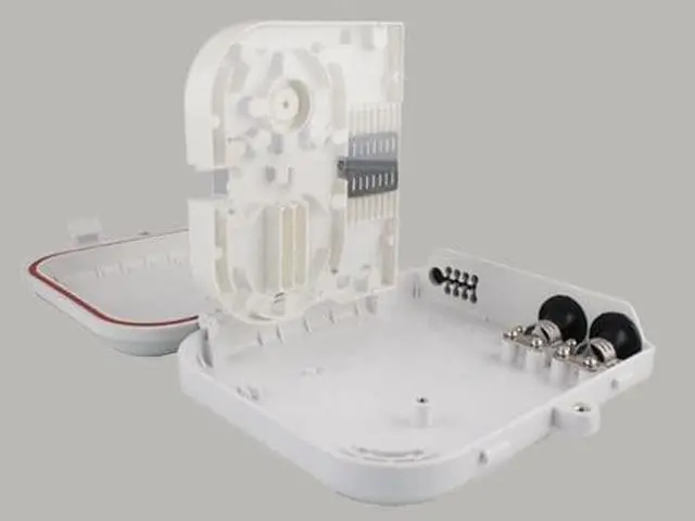 Alt view image 2 of 3 - Outdoor FTTH Fiber Termination Box 8 Ports UV Resistant Wall Mount High Impact Plastic SC Foot Print