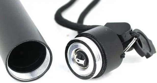 Alt view image 4 of 7 - 300mW 532nm Green Laser Pointer Pen Laser 303 High Power  adjustable burn match