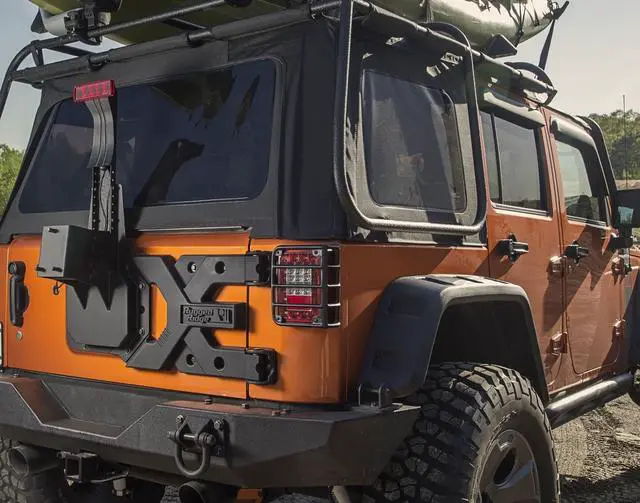 Alt view image 4 of 17 - Rugged Ridge 11546.50 Spartacus HD Tire Carrier Kit Fits 07-16 Wrangler (JK)