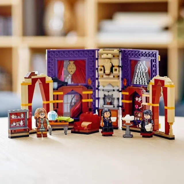 Alt view image 5 of 6 - LEGO 76396 Harry Potter Hogwarts (TM) Textbook: Divination