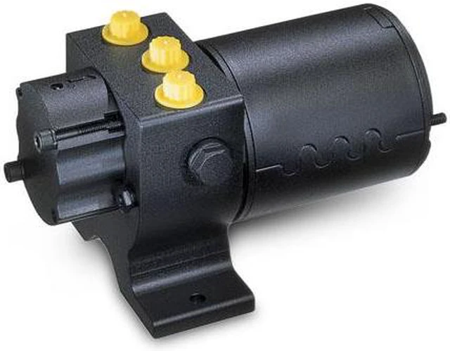 Alt view image 5 of 7 - RAYMARINE M81121 TYPE II PUMP M81121