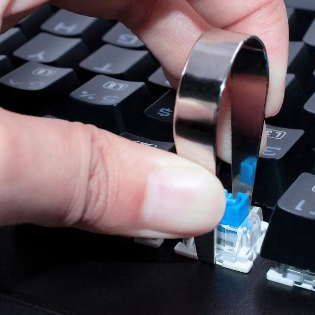 Main image of Stainless Steel Thickened Switch Puller Tool for Mechanical Keyboard - Pack 2
