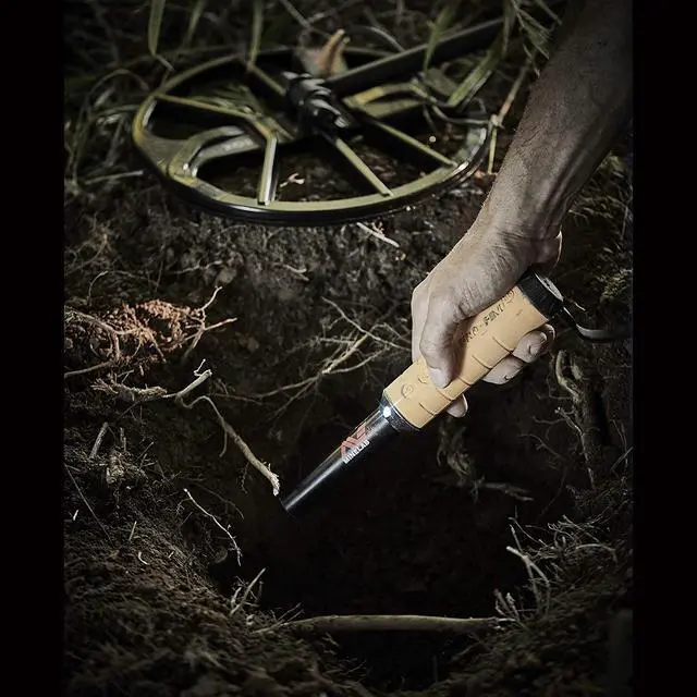 Alt view image 6 of 15 - Minelab Pro Find 15 Splash Proof Pinpointer Bundle with Black Lanyard, Yellow
