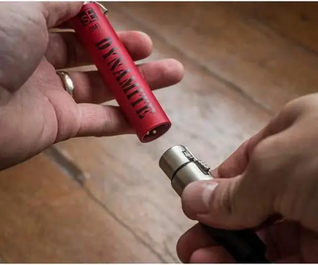 Alt view image 8 of 19 - sE Electronics DM1 Dynamite Active Inline Preamp