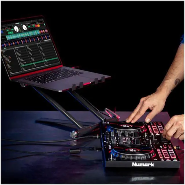 Alt view image 12 of 20 - Numark Mixtrack Pro FX