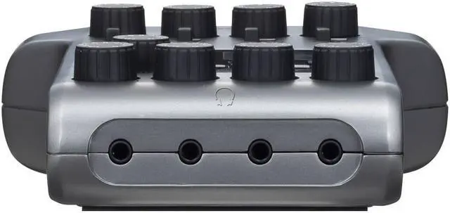 Alt view image 3 of 20 - Zoom PodTrak P4 Portable Multitrack Podcast Recorder