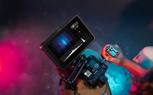 Alt view image 10 of 20 - Atomos Shinobi 7" 4K HDMI/SDI Monitor