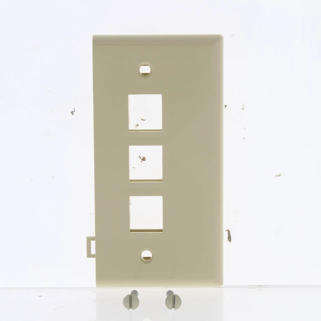Main image of Leviton 40813-I Quickport 3-Port Sectional Wallplate, End Section, Ivory