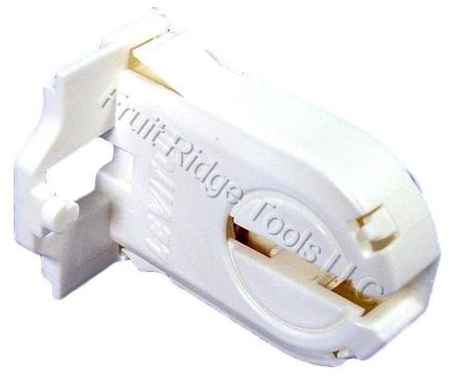 Main image of Leviton 13661-SWP Medium Profile Bottom-Wire Slide-On T8 T12 Fluorescent Lampholder