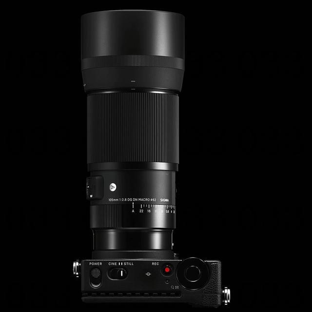 Alt view image 10 of 20 - Sigma 105mm F2.8 DG DN Macro Art (Sony E-mount)
