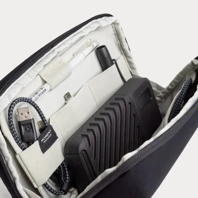 Alt view image 5 of 5 - Moment MTW Tech Organizer, Black #106-143