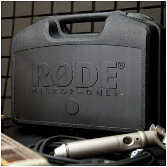 Alt view image 3 of 3 - Rode RC4 Case for the NT4 Microphone