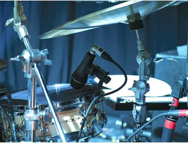 Alt view image 5 of 5 - telefunken m80sh dynamic microphone chrome