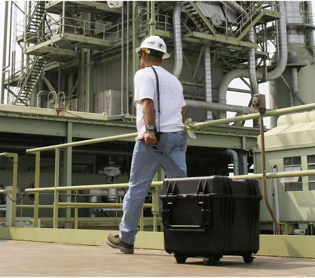 Alt view image 12 of 12 - PELICAN 0340-000-110 Black 0340 18" Cube Case with Foam