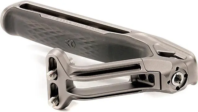 Alt view image 3 of 7 - Tilta Xeno Top Handle with Dual 1/4"-20 Thumbscrews, Titanium Gray