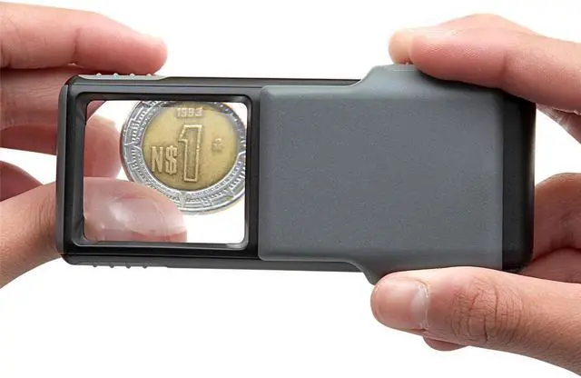 Alt view image 10 of 12 - CARSON PO-55 5x slide-out led magnifier with protective sleeve