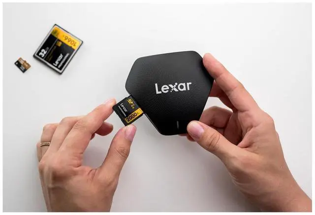 Alt view image 20 of 20 - Lexar CFX Memory Card Reader