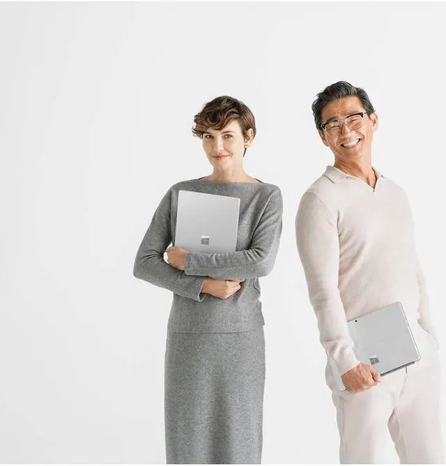 Alt view image 7 of 8 - Microsoft Surface Pro 10 Intel Core Ultra 5 135U 32GB Memory 512 GB SSD Intel Graphics 13.0" Touchscreen 2880 x 1920 Detachable 2-in-1 Laptop Windows 11 Pro 64-bit X93-00001
