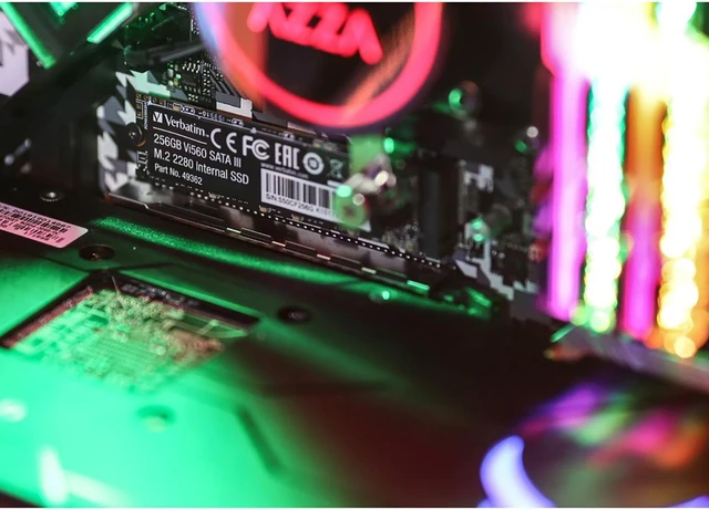 Alt view image 6 of 9 - Verbatim Vi560 S3 M.2 Ssd 256 Gb Vi560 S3 M.2 Ssd 256Gb, 256, W125660294 (Vi560 S3 M.2 Ssd 256Gb, 256 Gb, M.2, 560 Mb/S)
