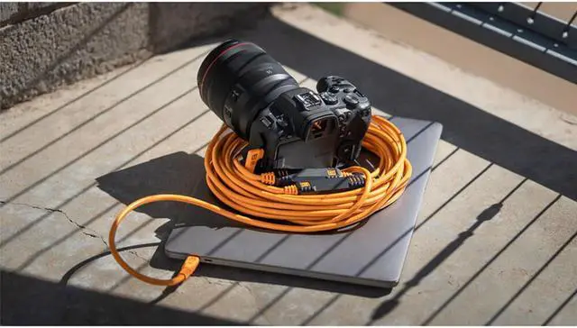 Alt view image 6 of 7 - Tether Tools Tether Tools TetherPro 31' USB-C Straight to Right-Angled Cable, Non-Reflective Black