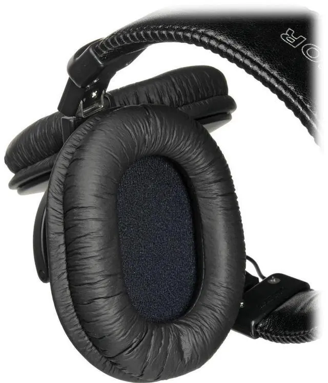 Alt view image 5 of 20 - Sony MDR-7506 Professional Headphones