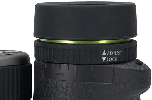 Alt view image 3 of 4 - Vanguard 8x32 Endeavor ED Series Water Proof Roof Prism Binocular with 7.2 Degree Angle of View, Black