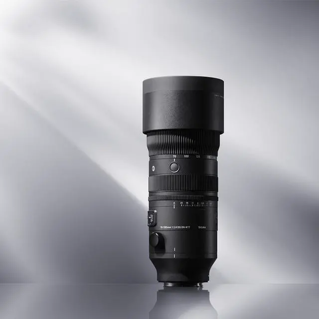 Alt view image 2 of 5 - Sigma 70-200mm f/2.8 DG DN OS Sports Lens for L Mount