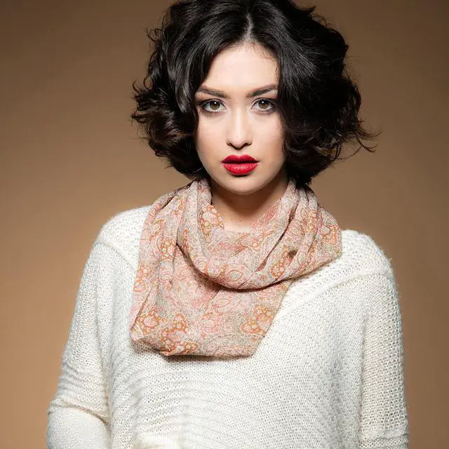 Alt view image 13 of 15 - Savage 53" x 12yds Background Paper (#76 Mocha)