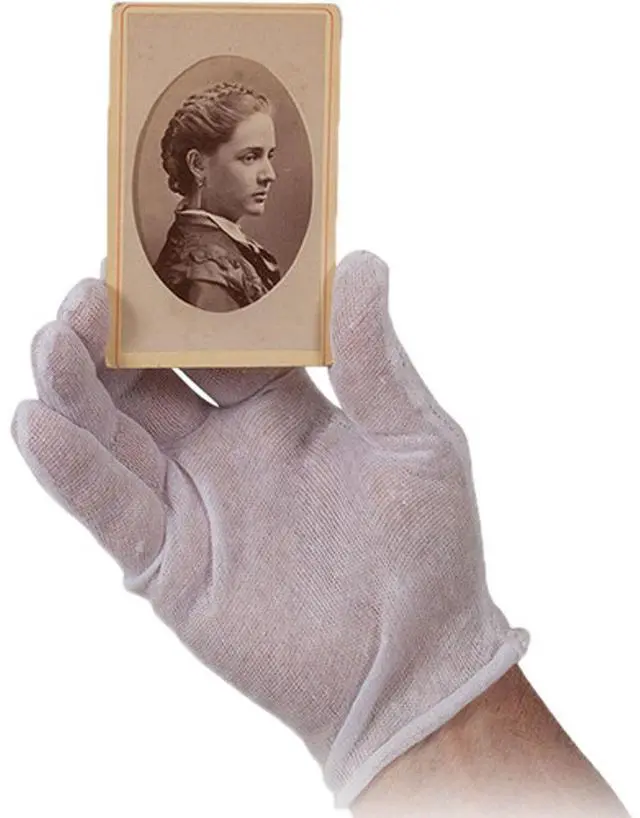 Main image of Archival Methods Medium-Weight White Cotton Inspection Gloves Large, 12-Pack