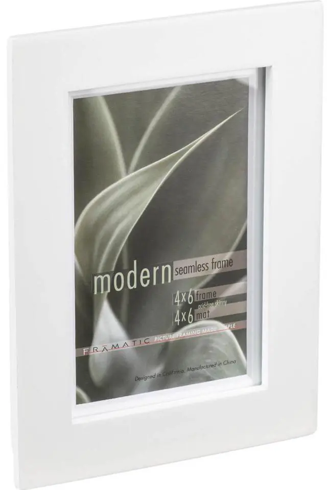 Main image of Framatic Modern 4x6" Wood Frame with Skinny Mat for 4x6" Photograph, White