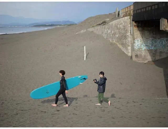 Alt view image 6 of 7 - Panasonic LUMIX G Leica DG Summilux 9mm f/1.7 Aspherical Lens for Micro Four Thirds