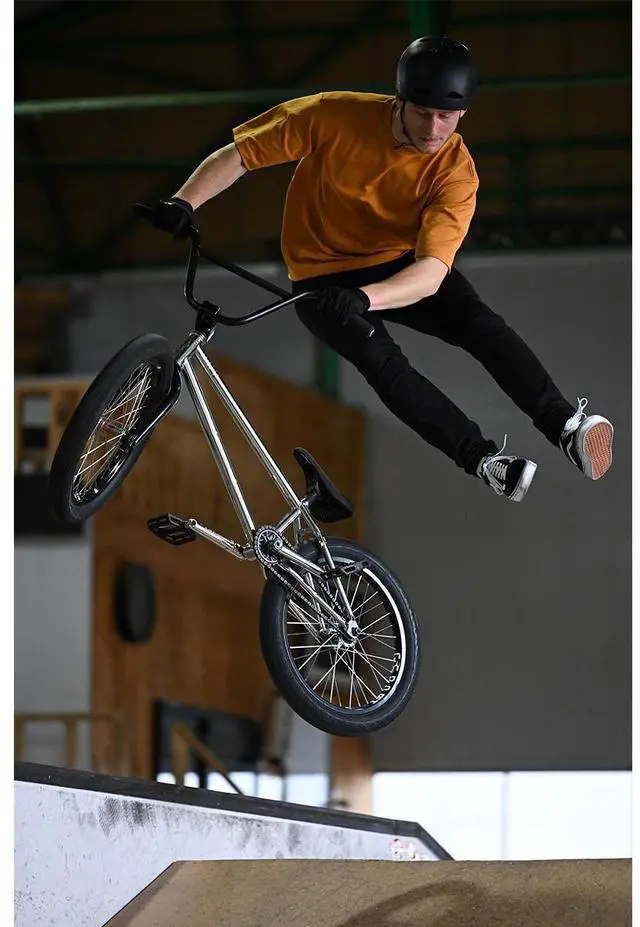 Alt view image 16 of 16 - Nikon NIKKOR Z 70-180mm f/2.8 Lens (Nikon Z Mount)