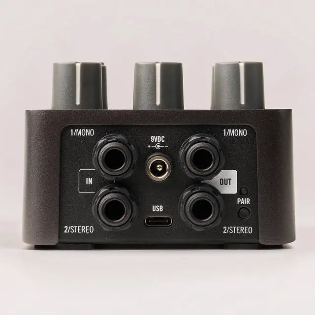 Alt view image 3 of 6 - Universal Audio UAFX Galaxy '74 Tape Echo and Reverb Pedal