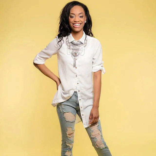 Alt view image 3 of 6 - Savage Widetone Seamless Background Paper, 86" wide x 36' Lemonade #93