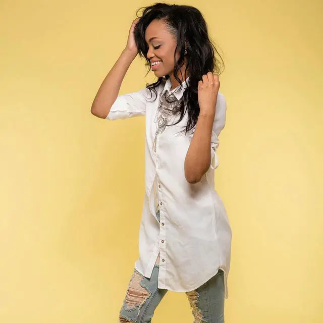 Alt view image 4 of 6 - Savage Widetone Seamless Background Paper, 86" wide x 36' Lemonade #93